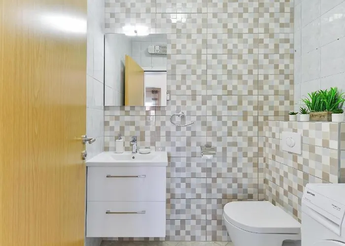 ヴィラ Sara ベンコヴァツ